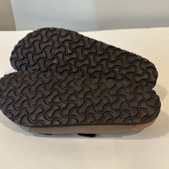 Birkenstock Sandals size 40 color is Mocha - Picture 5 of 6
